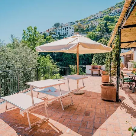 Sant'alfonso Aparthotel Scala