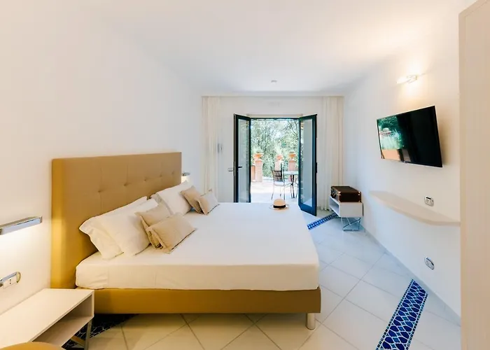 Sant'alfonso Aparthotel 4*