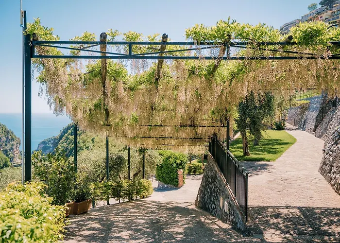 Sant'alfonso Aparthotel 4*