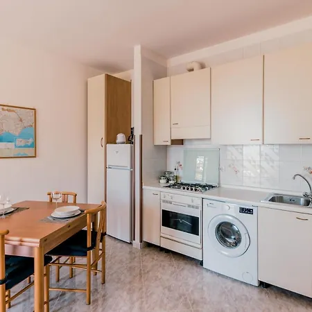 Sant'alfonso Apartahotel Scala